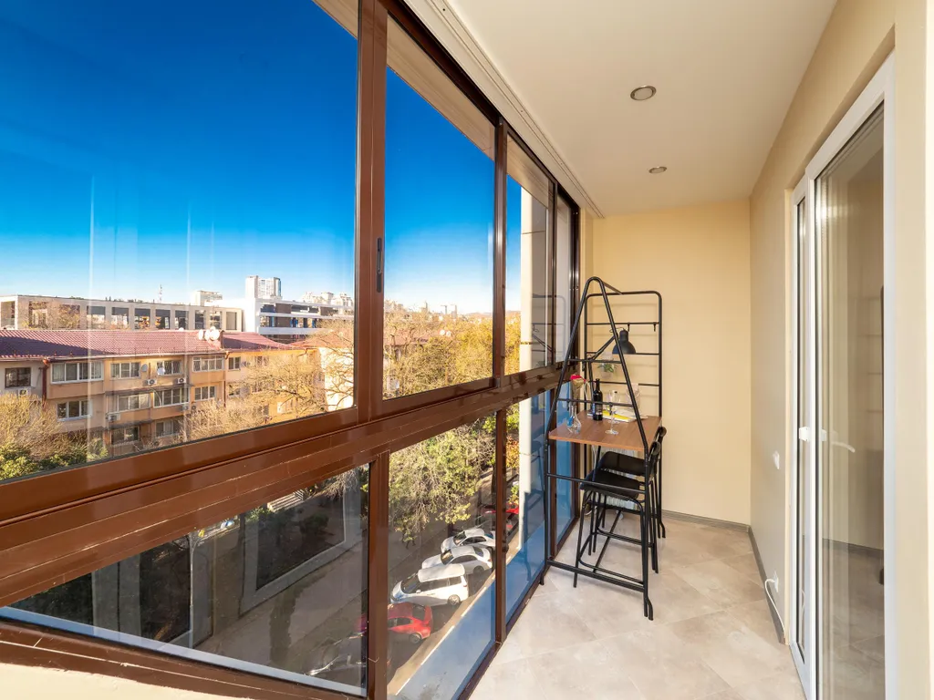 Квартира Квартира с спальней на одной из главных улиц Сочи — Сочи