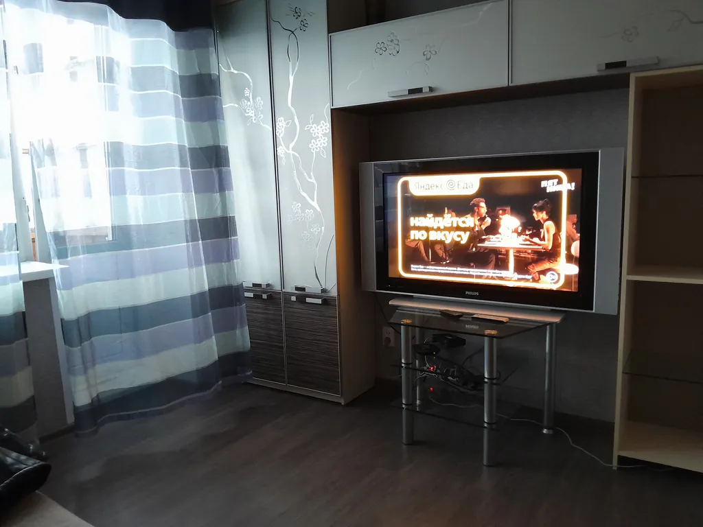 2-комнатная квартира с раздельными комнатами и балконом