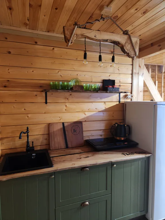 Коттедж у реки