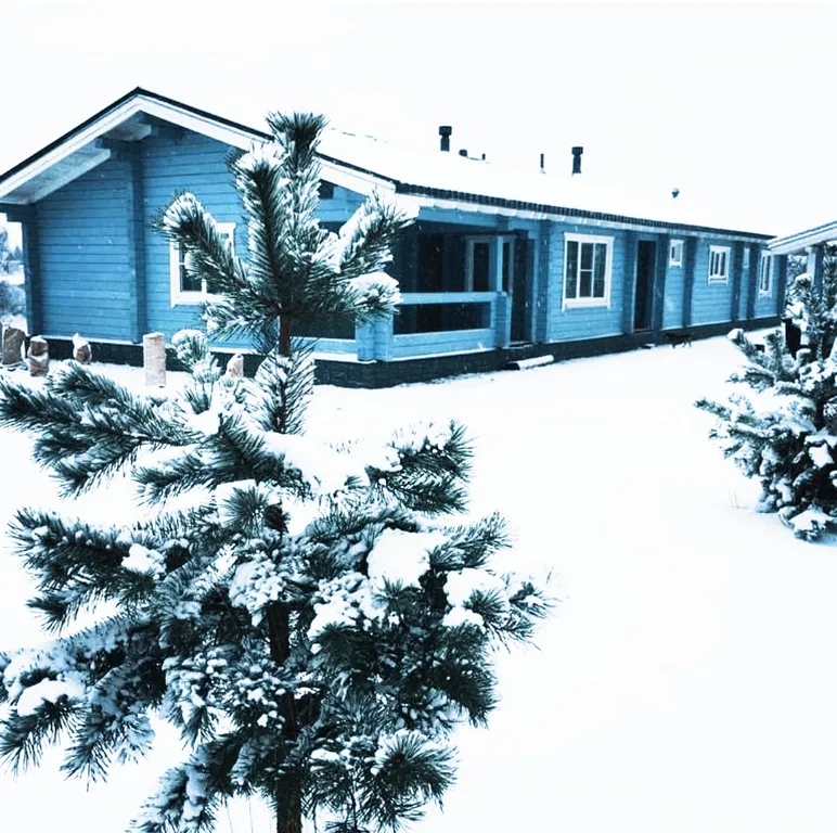 Уютный коттедж у озера с сауной