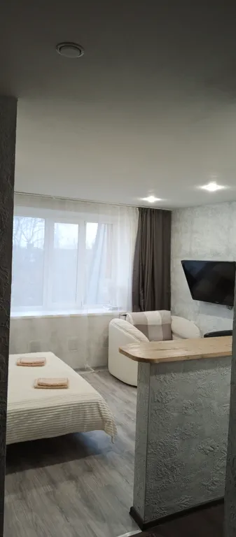 Студия напротив часовой башни