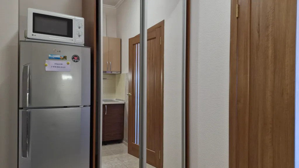 Свежая 1-комнатная квартира с дизайнерским ремонтом