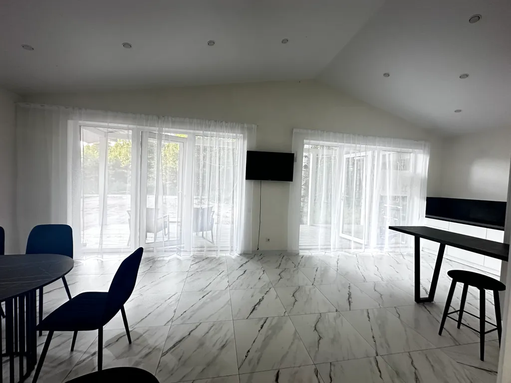 Коттедж Отличный коттедж для отдыха рядом с горнолыжными склонами в Коробицыно — Светлое