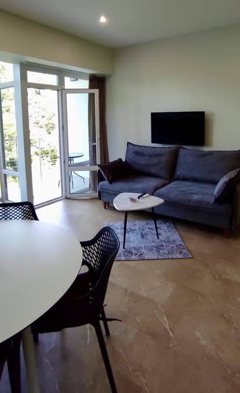 Новый апартамент в живописном Ай-Даниле у моря