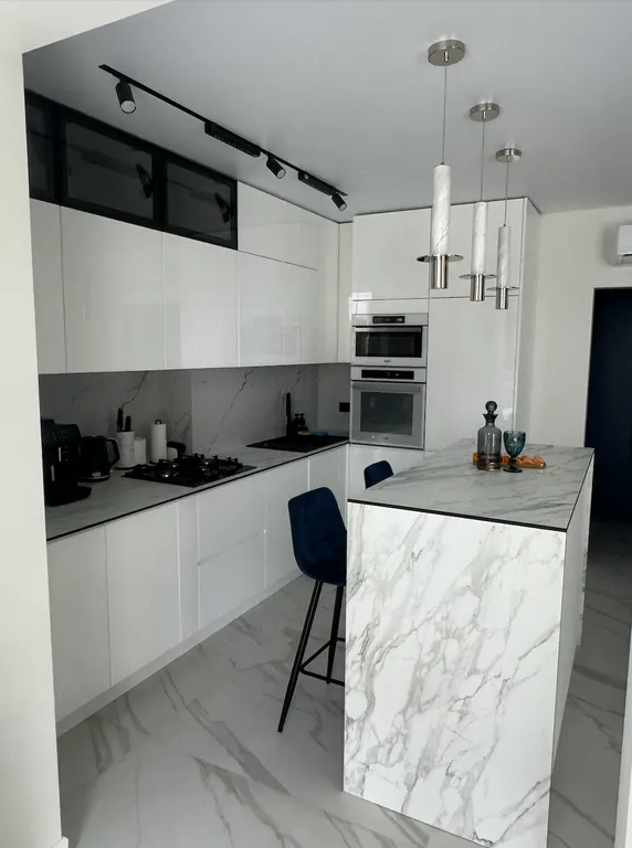 Великолепное расположение, дизайнерский ремонт, премиум принадлежности