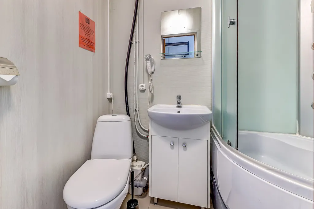 Номер-эконом в 3 минутах от метро Чернышевская