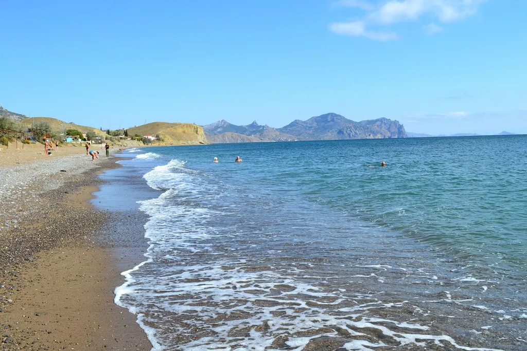 Уютный коттедж с бассейном с морской водой