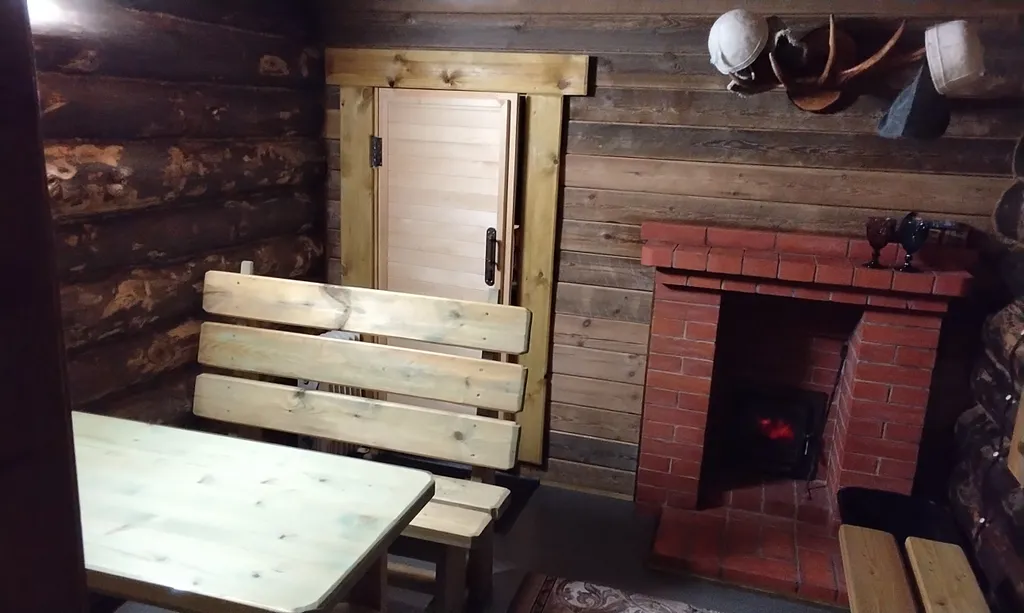 Домик у леса