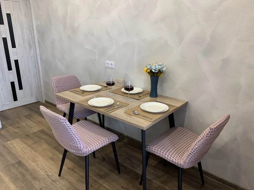 Евродвухкомнатная квартира в центре города