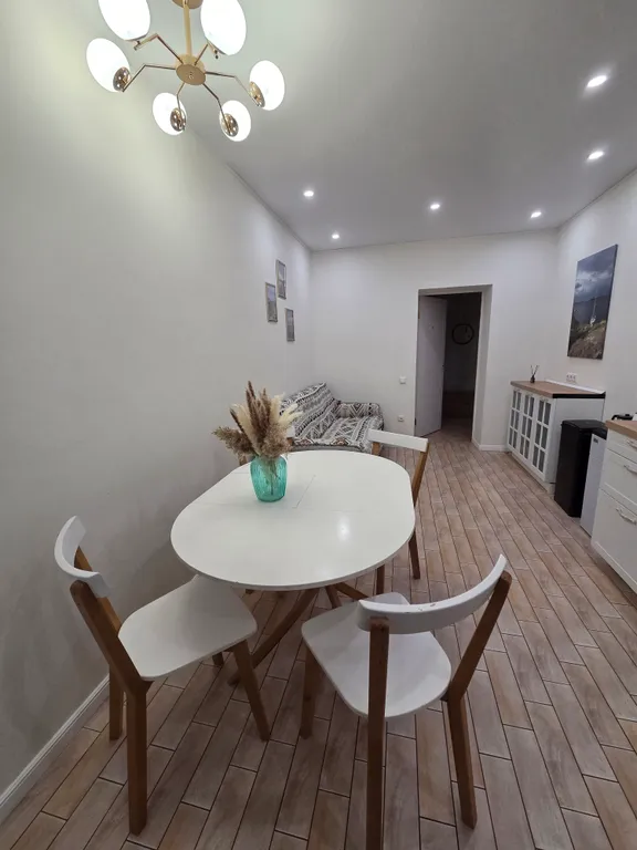 Современная 3-комнатная квартира в центре с дизайнерским ремонтом