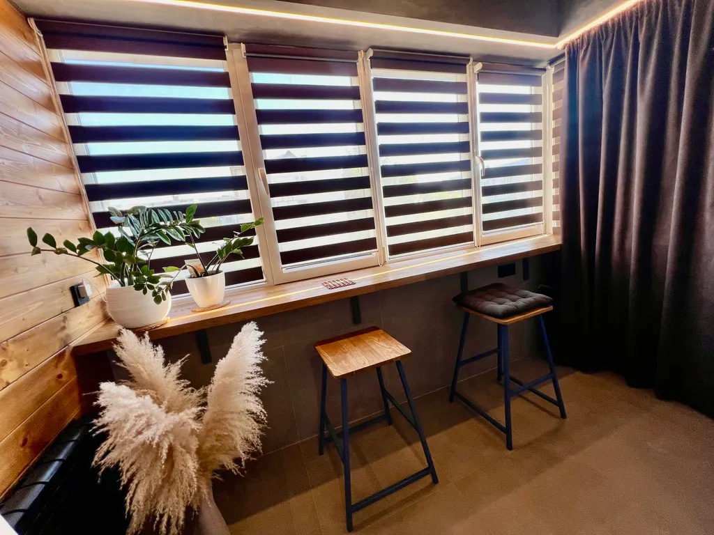 Двухкомнатная студия рядом с площадью Победы и Горным Воздухом