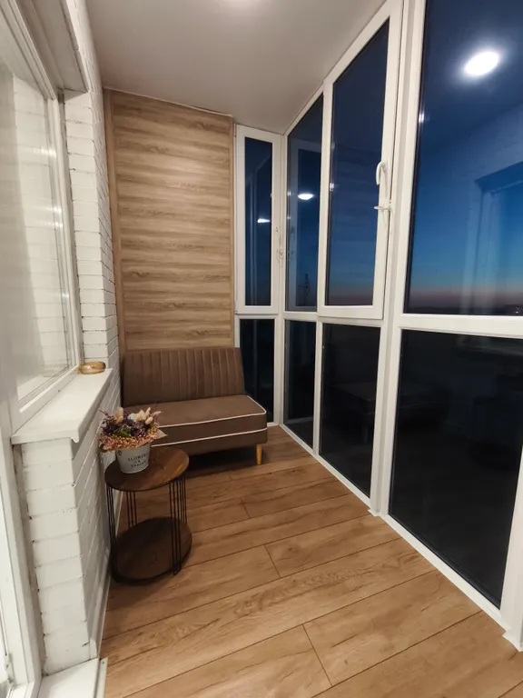 Уютная, новая квартира в центре города