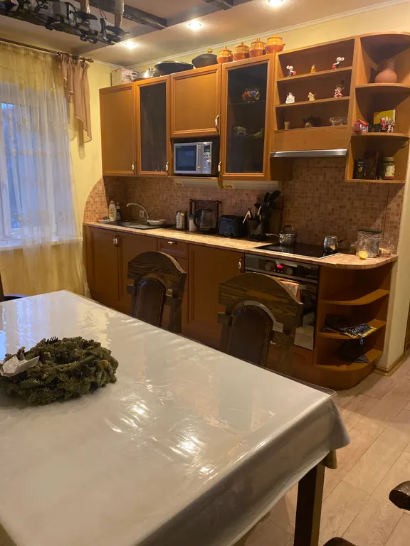 Уютный дом на берегу озера