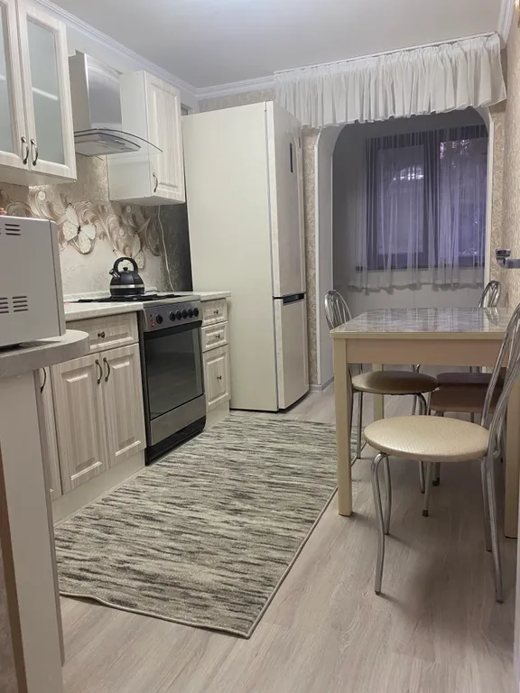 Уютная квартира в центре посёлка рядом с морем