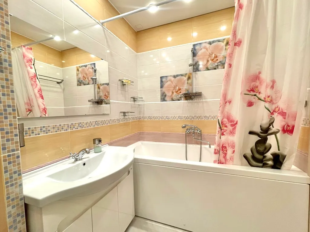 Большая студия на проспекте