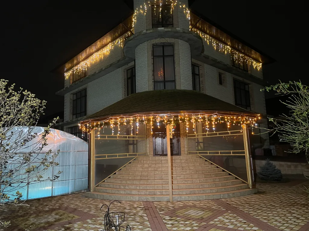 Вилла Казачка с теплым уличным бассейном