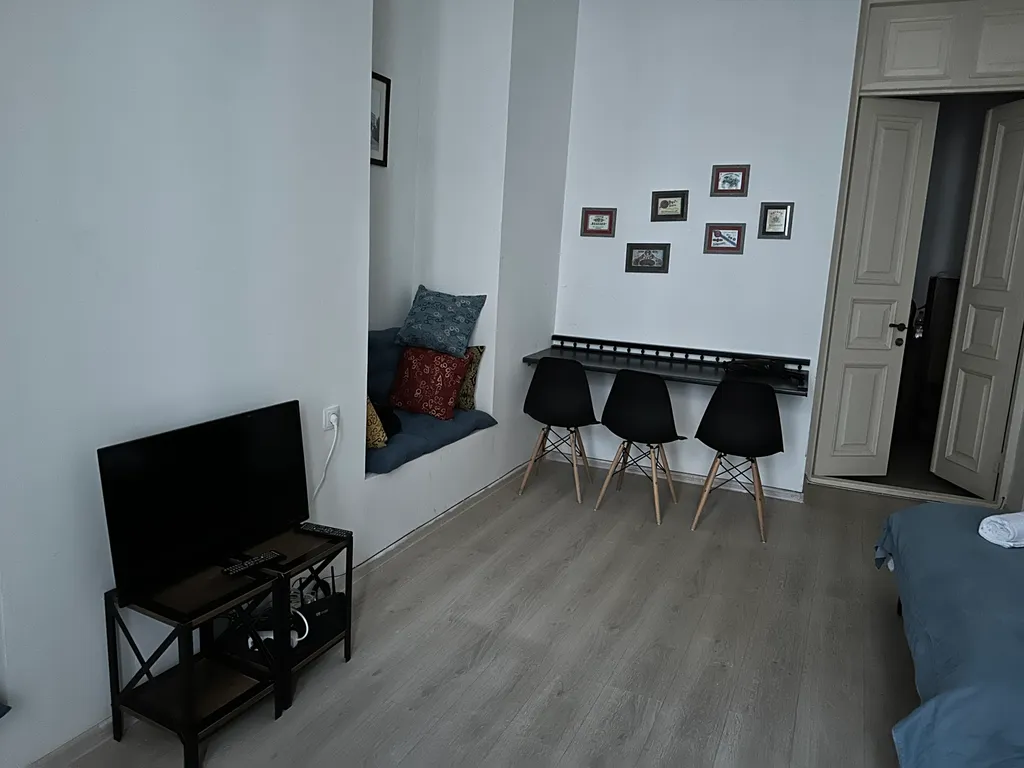 Apartment Gudiashvili square