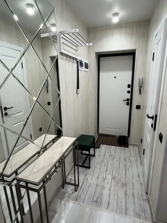 Квартира в центре у площадь Ленина, парка ЦПКиО