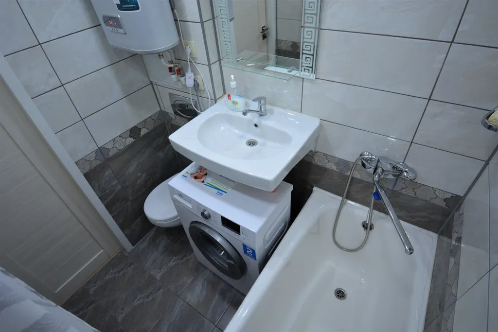 Двухкомнатная квартира в центре напротив Мурманск Молла