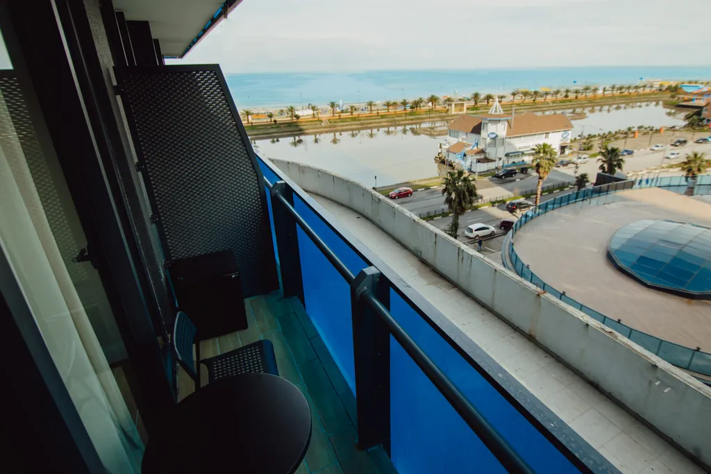 Апартамент с видом на море на первой линии