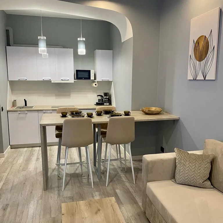 Апартаменты c одной спальней и отдельным входом