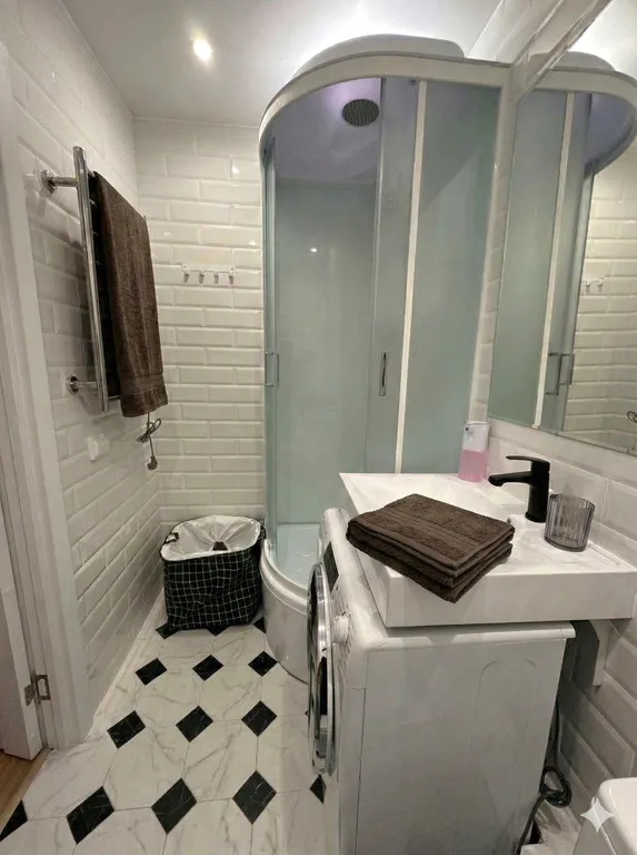 Уютная студия в новом доме у метро Девяткино.