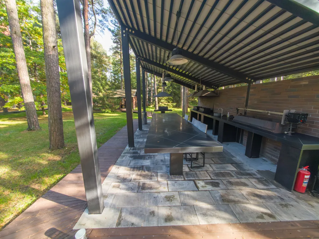 Двухуровневые апартаменты в тихом пространстве