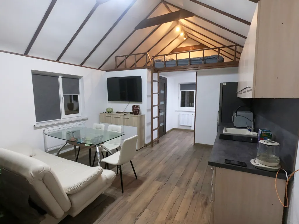 Коттедж Дизайнерский дом с кинотеатром — Птицефабрики