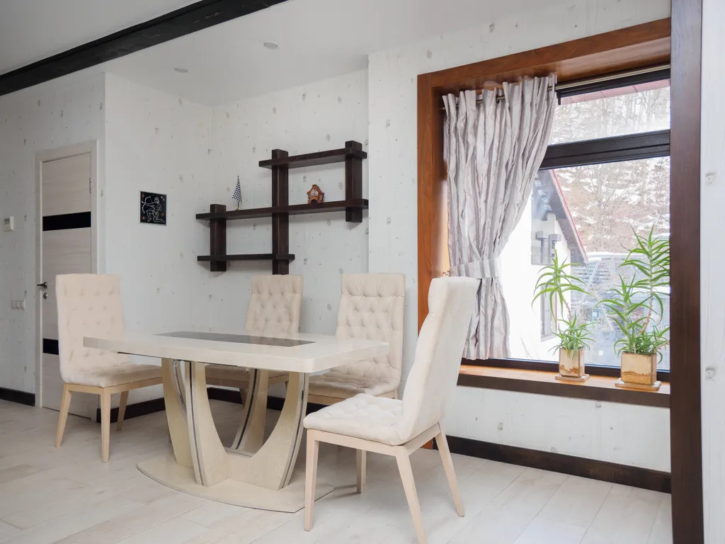 Вилла Лилиан с видом на горы