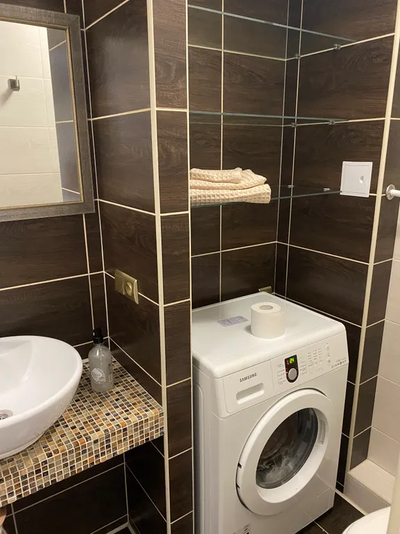 Уютная квартира с развитой инфраструктурой , рядом абсолютно всё