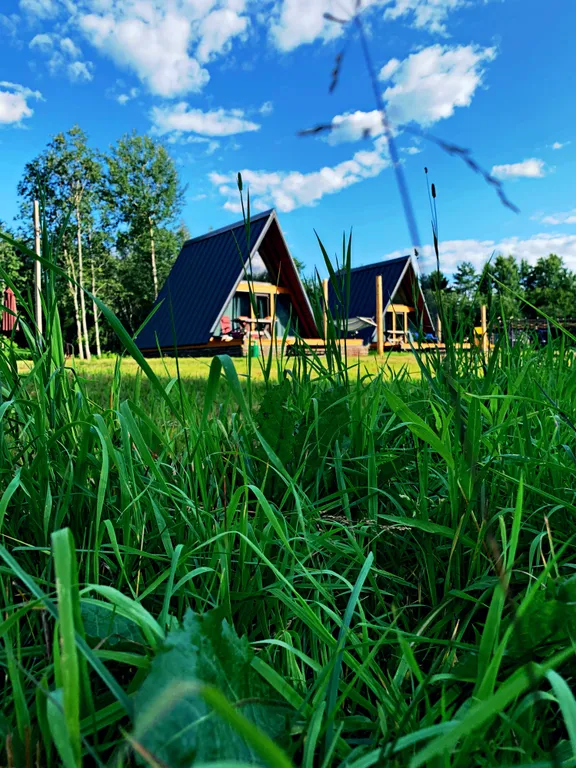 Коттедж Треугольный коттедж на берегу реки Лава — Ручьи