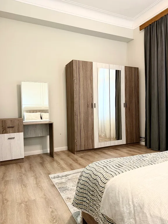 Рядом с бульваром в центре, 2 комнаты