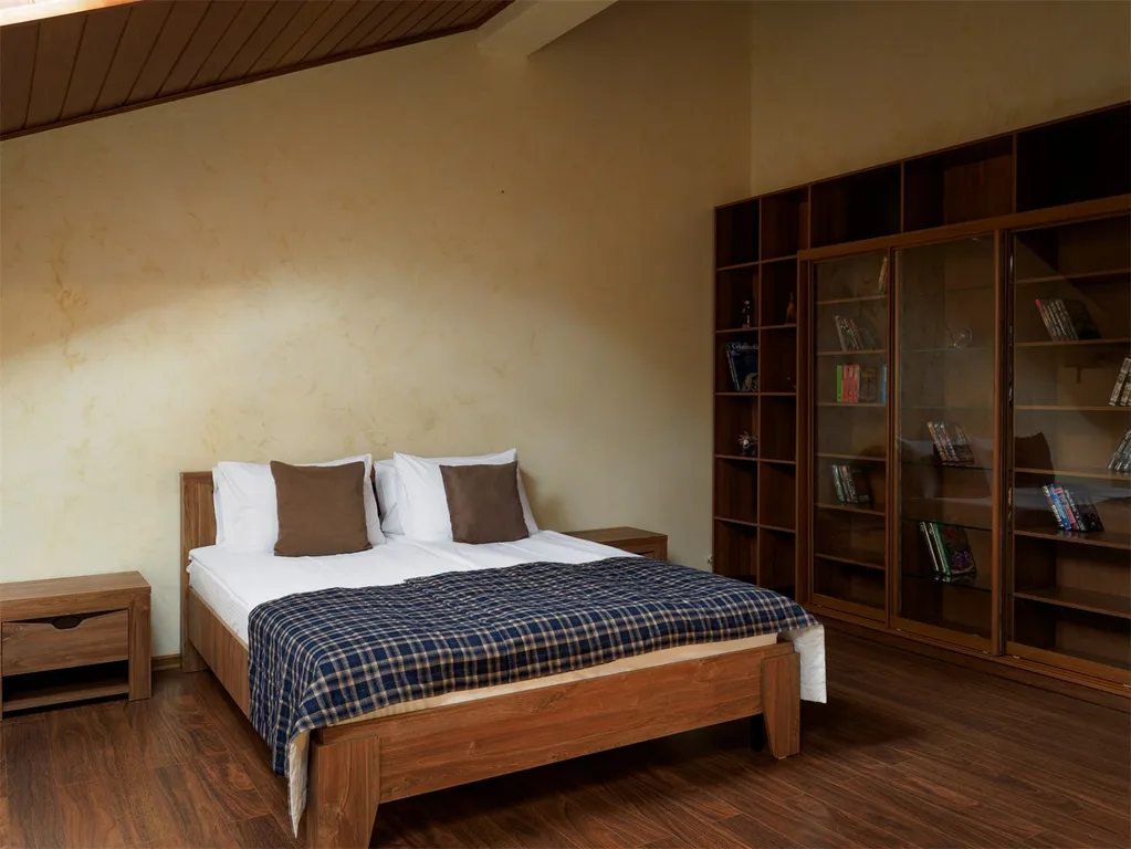 4-комнатный Дом