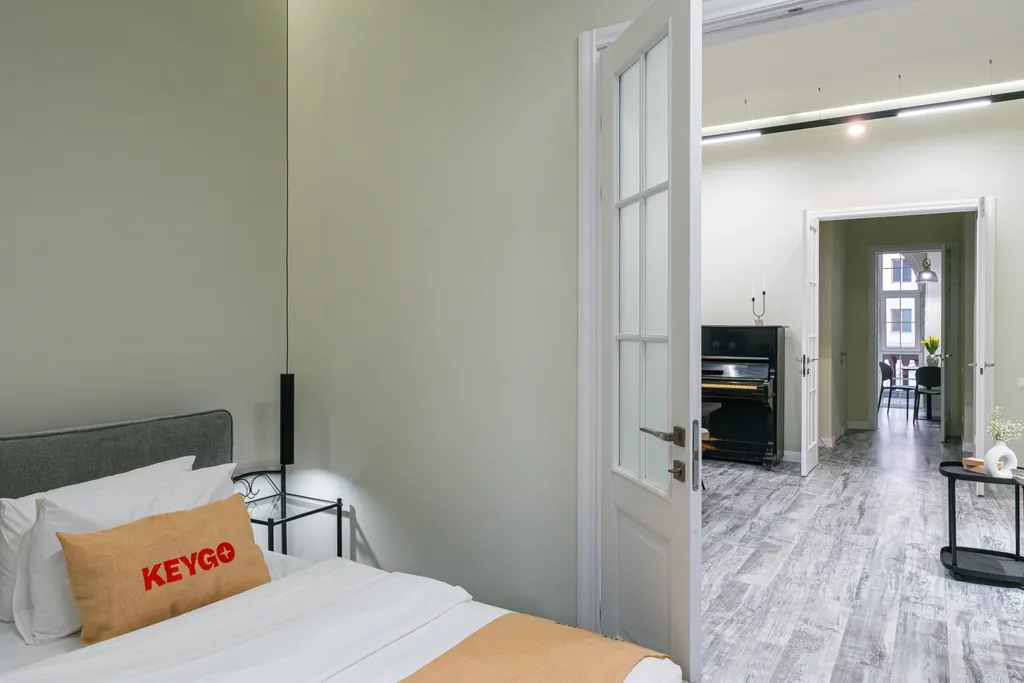 Апартаменты рядом с Площадью Республики