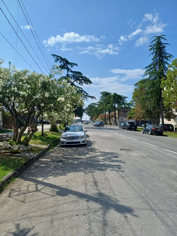 Коттедж Новый апарт-домик с выходом на уютный балкон в 5 минутах от моря — Сухум