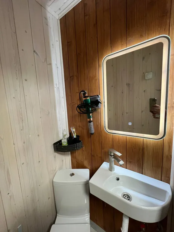 Дом с баней и чаном в городе