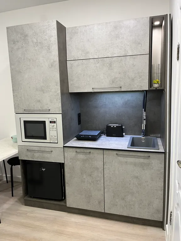 Квартира Квартира Уютная студия Бохо с новым дизайнерским ремонтом — Красноярск