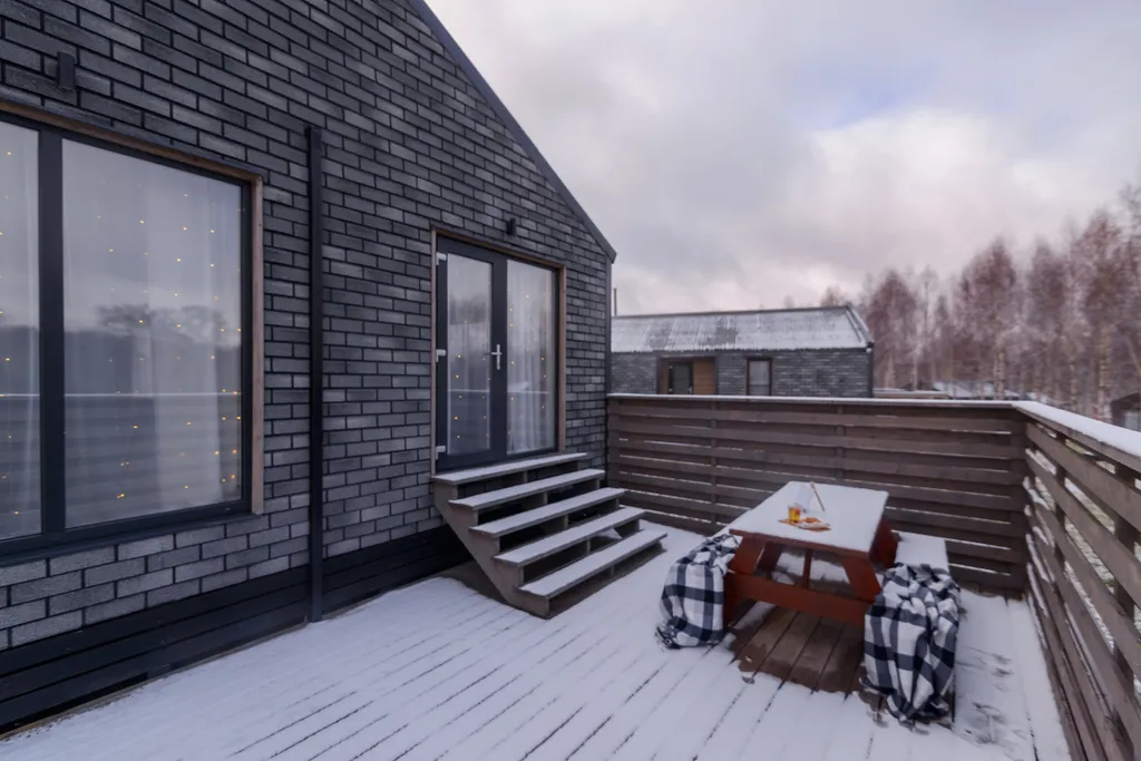 Simple Life Home 219