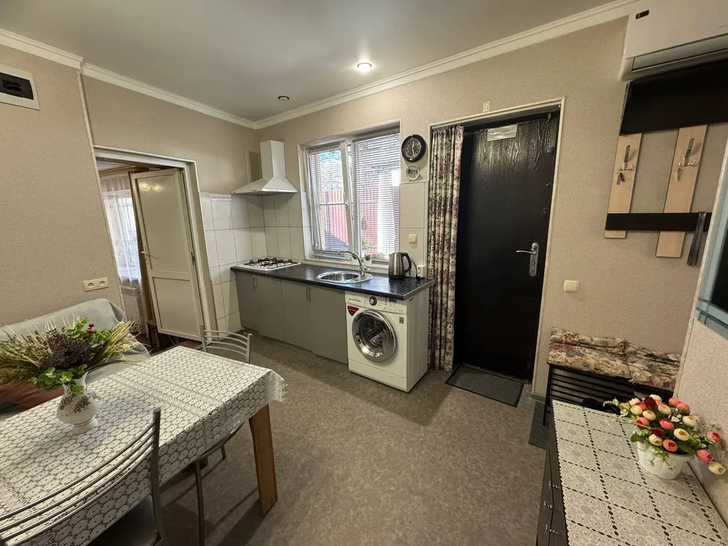 Квартира на земле в тихом зелёном районе Верхнего парка