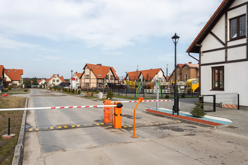 Дом с сауной и теплым бассейном