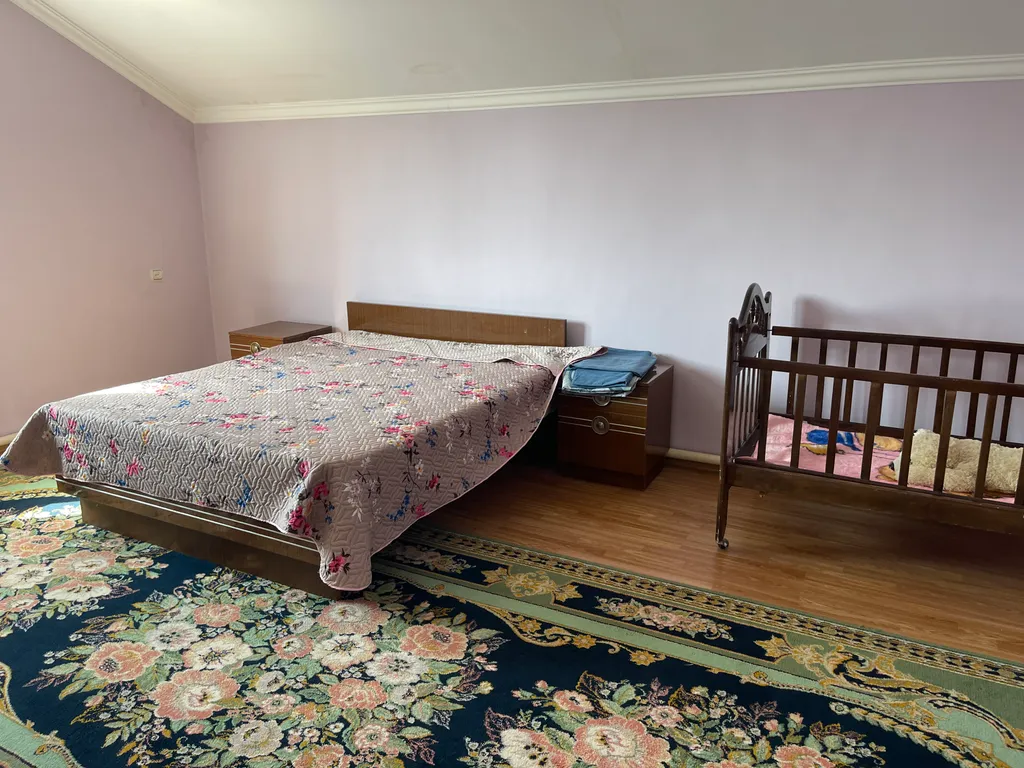 Большой, уютный дом на первой линии, со своим выходом на море