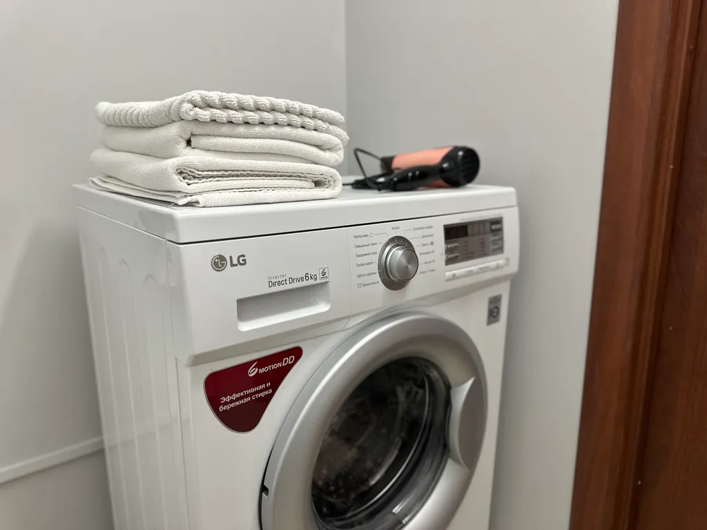 "В Гости!" на Строителей 90Б (1к квартира рядом с Термоленд)