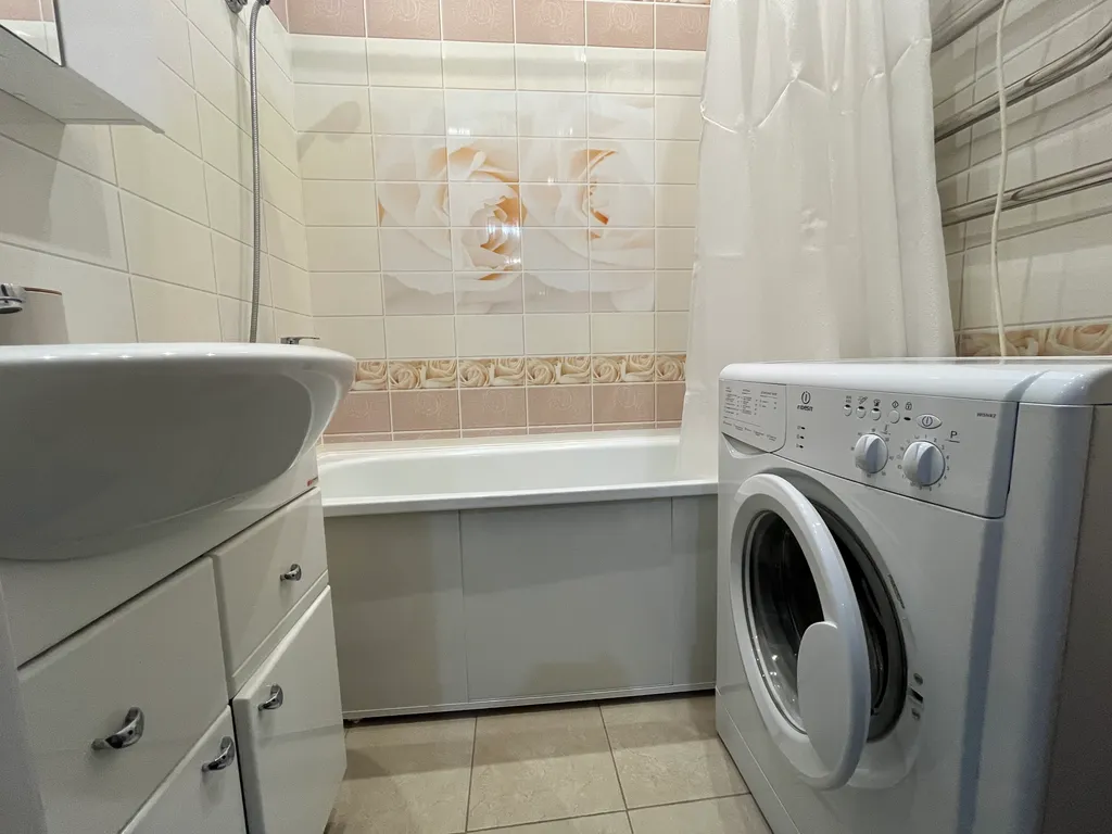 Отличная двухкомнатная квартира в центре Ноябрьска