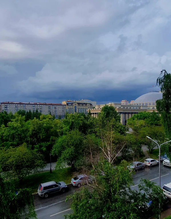 Живите с видом на НОВАТ - 
3 комнатная квартира БельЭтаж