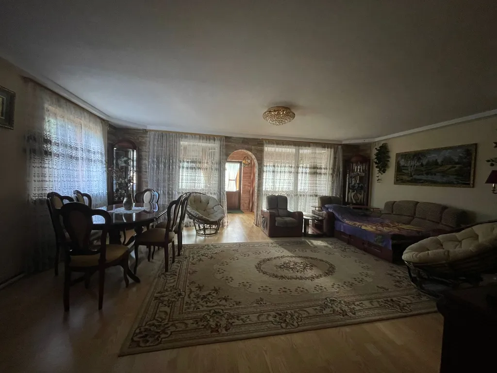 4-комнатный Дом