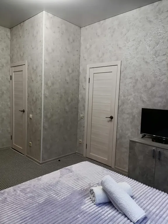 Дом - вилла - коттедж 5 спален
На территории бассейн