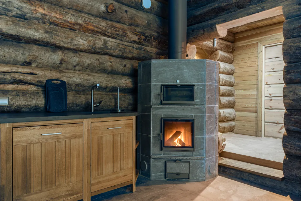 Дом из бревна kelo