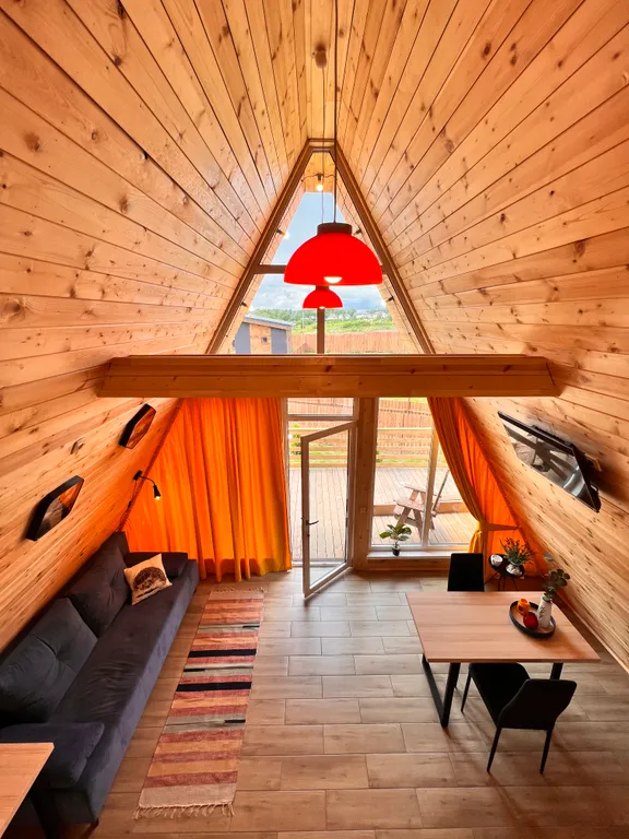 Коттедж Современный дом в стиле A-frame — Иннолово