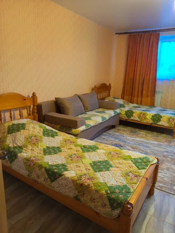 Уютный дом недалеко от монастыря