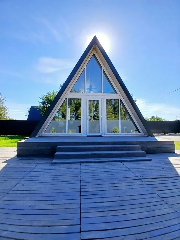 Уютный Афрейм с благоустроенной территорией